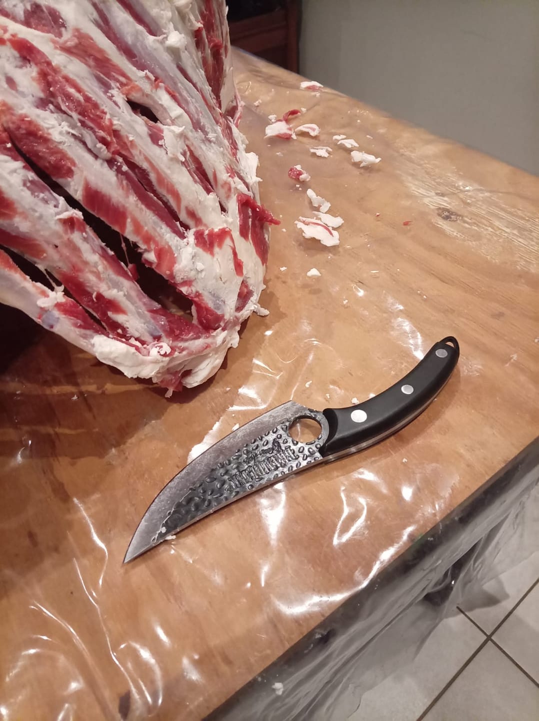Customer photo review of BRAAIPLANK™ "BEENLEM" HAMMER FORGED BONING KNIFE