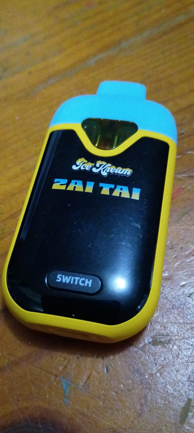 Customer photo review of Ice Kream Zai Tai 3.5ML Trio Device