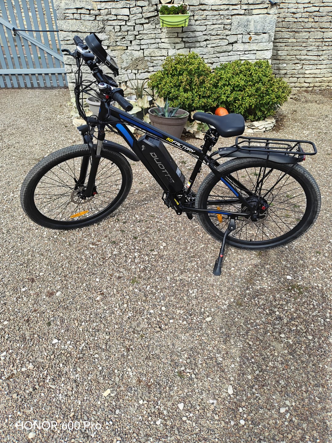 Customer photo review of Cycling Pack(Free gifts with E-bike purchase,includes mudguards,rear rack,and phone holder bag)