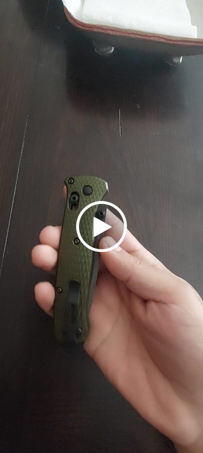 Customer video review of The Back Door: Used – Benchmade Bailout 537GY-1 3.38" AXIS Lock – Woodland Green Aluminum, CPM-M4 Gray Tanto, No Box – Made in USA