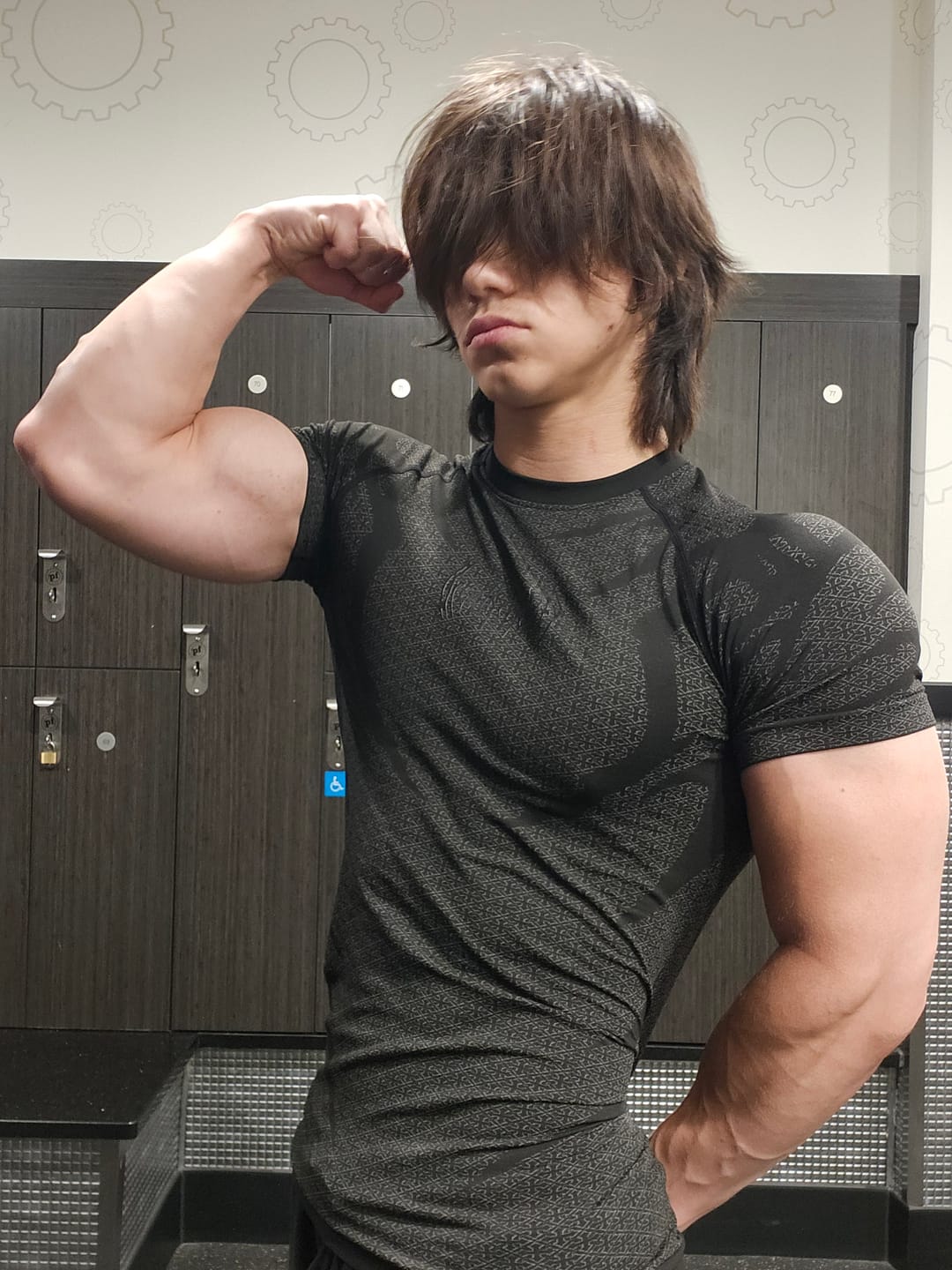 Customer photo review of Doom Tech™ Armored shortsleeve Compression [MIDNIGHT]