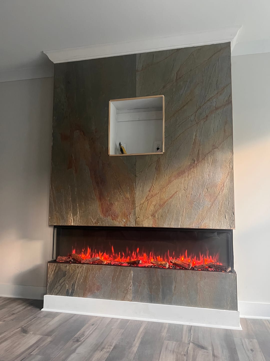 Customer photo review of Maya Slate Veneer