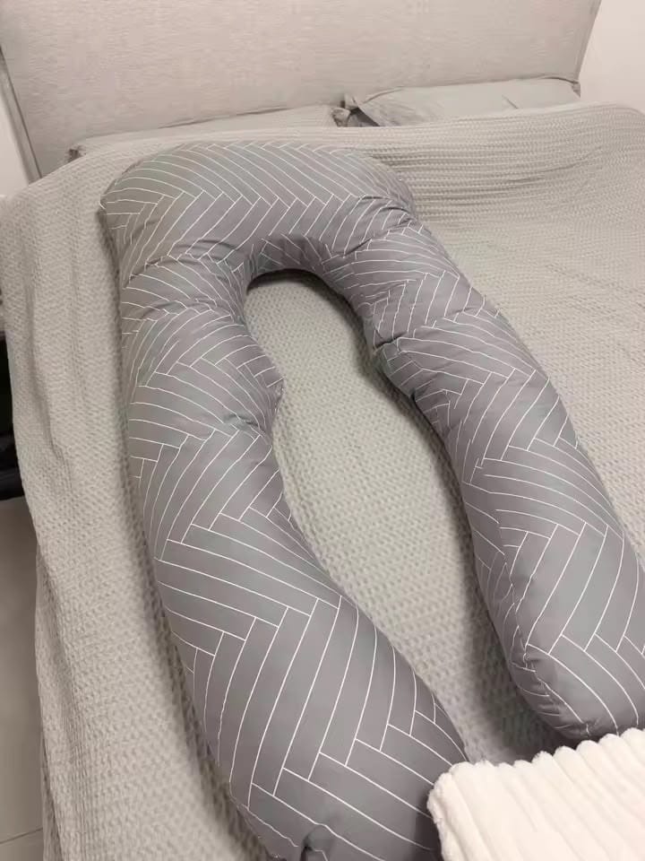 Customer photo review of כרית הריון והנקה