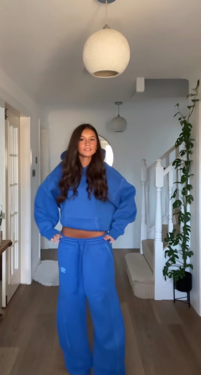 Customer photo review of Soufflé Classic Hoodie Sets