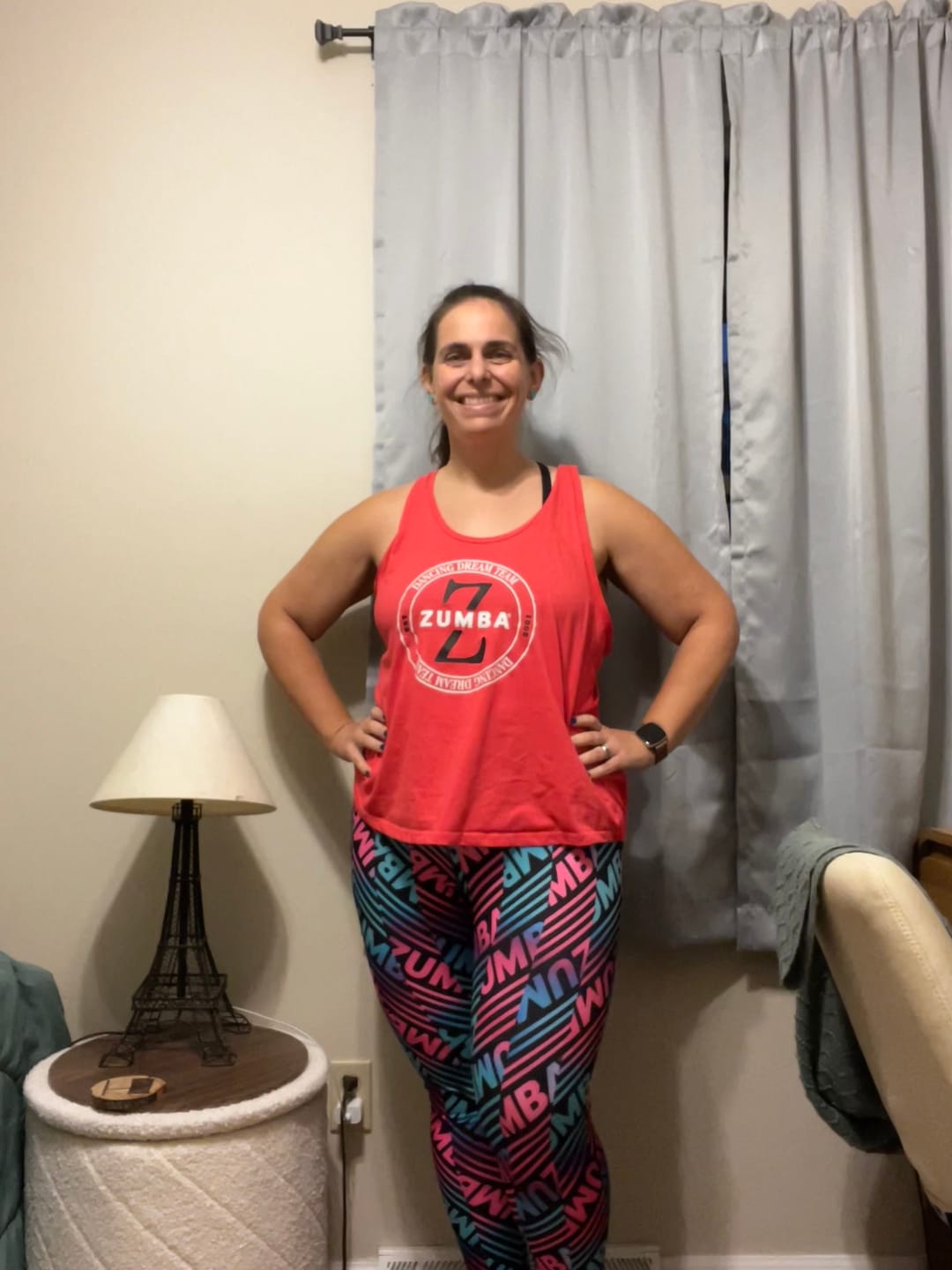 Customer photo review of Electric Feel Z-Lift High Waisted Ankle Leggings - Blue/Pink