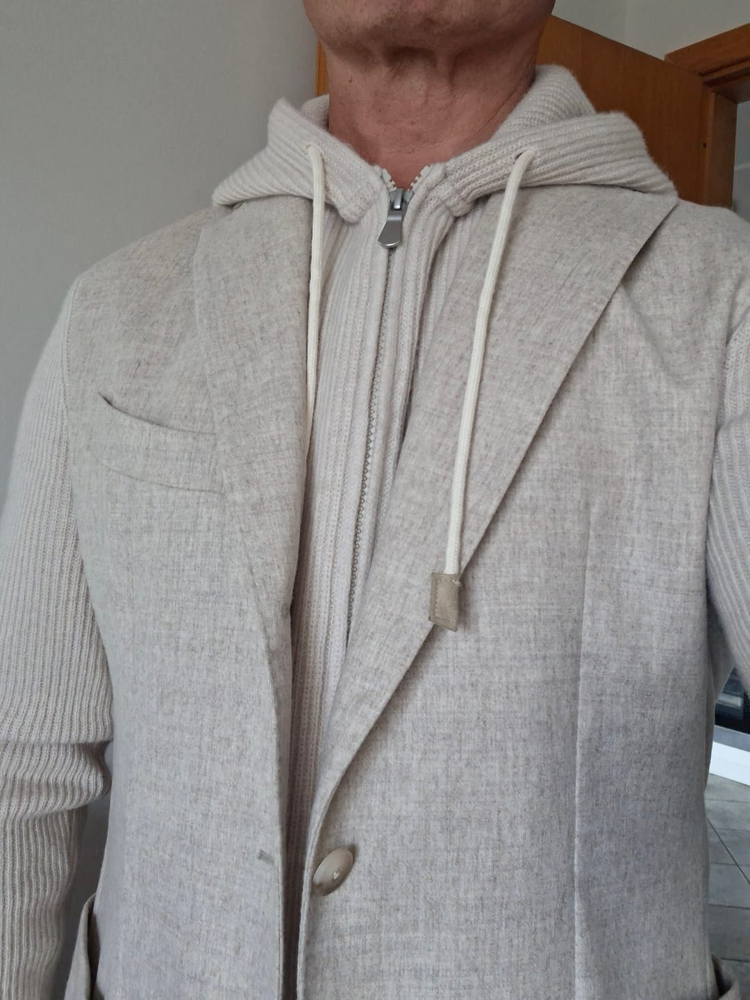 Customer photo review of Giacca monopetto con cappuccio Panna