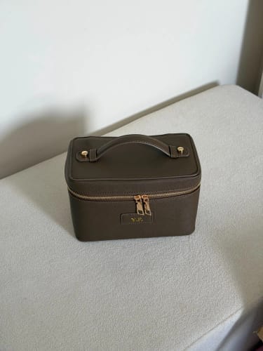 Customer photo review of Vanity Case en Cuir