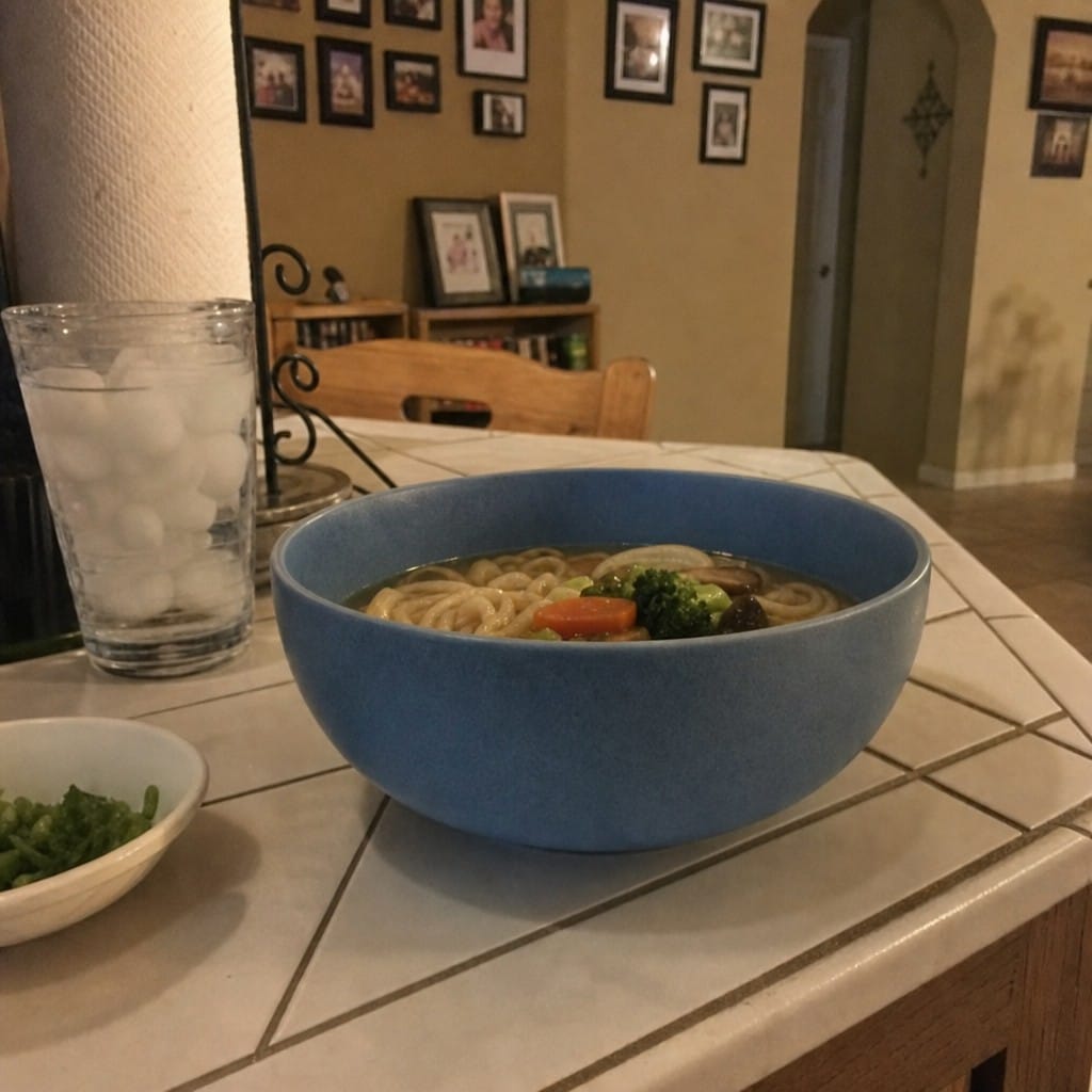 Customer photo review of Noodle Bowls 37.7oz Porcelain for Modern Dining (Pack of 6)