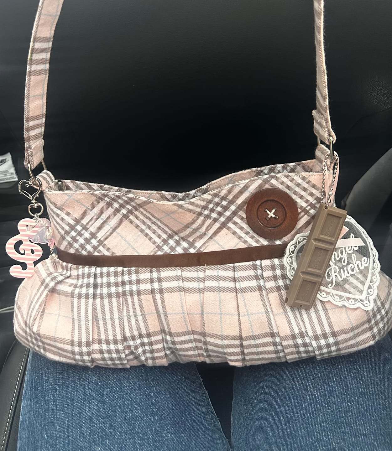 Customer photo review of Girly Plaid Pleated Button Bag (Pink)