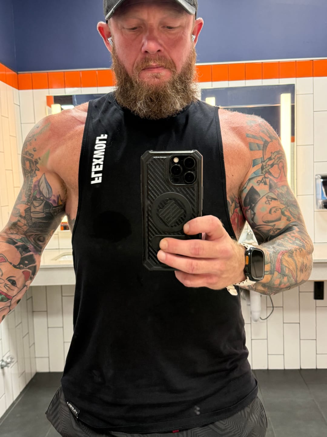 Customer photo review of Flex Arm Tank