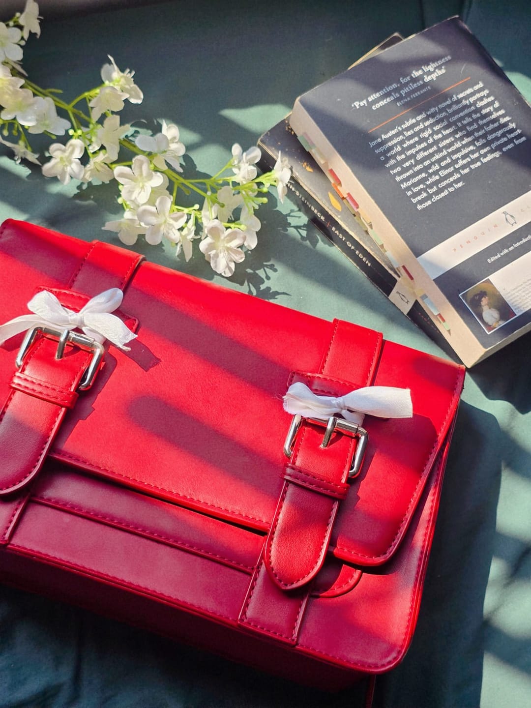 Customer photo review of Jane Messenger Bag