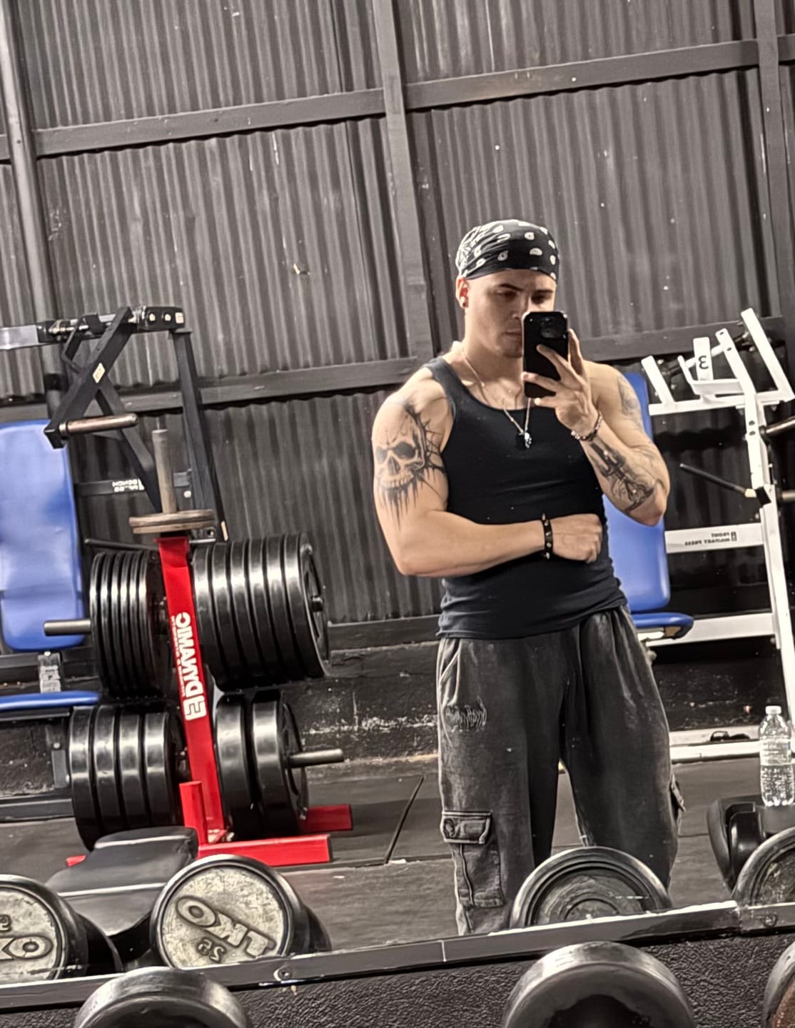 Customer photo review of Essential Washed Uncuffed Cargos [OBSIDIAN VINTAGE WASH]