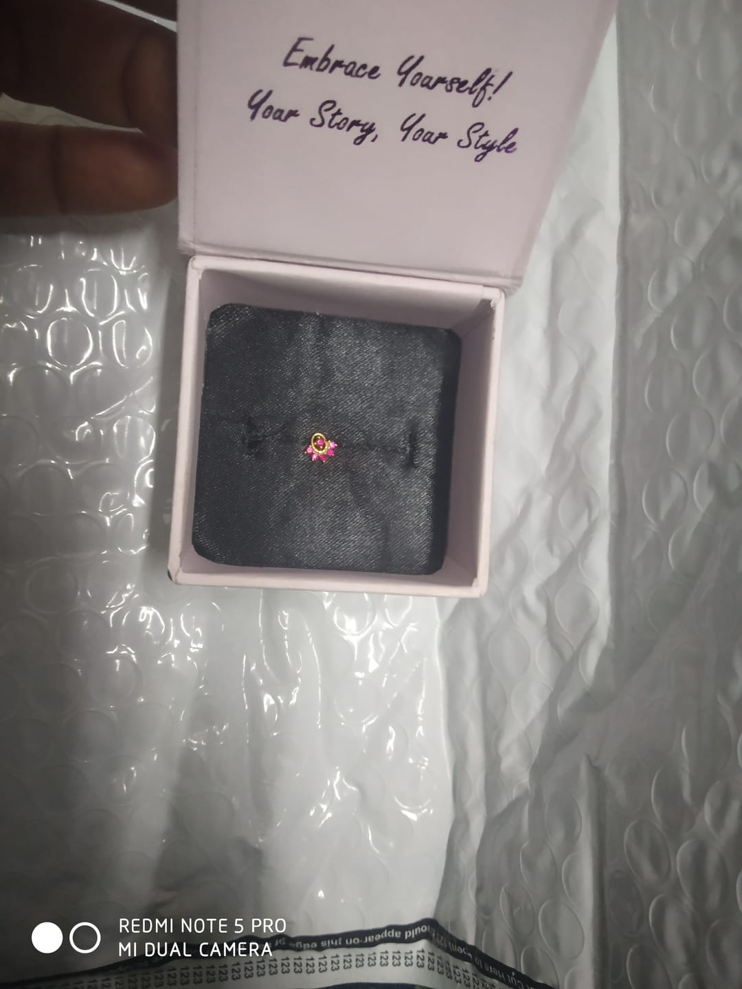 Customer photo review of Luminous Arc Screw Nose Pin