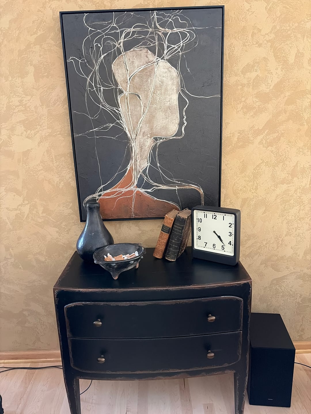 Customer photo review of Minimalist People Art #MP143