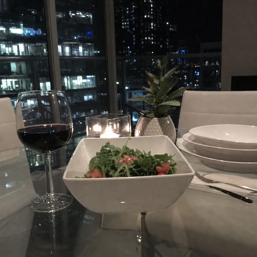 Customer photo review of Curved Bowl 11 inch White Melamine for Table Settings