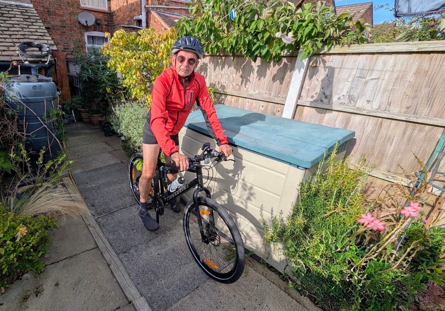 Customer photo review of Men's Padded Cycling Undershorts - 5D Gel Pad Support - Breathable Cycling Underwear