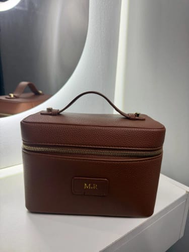 Customer photo review of Vanity Case en Cuir