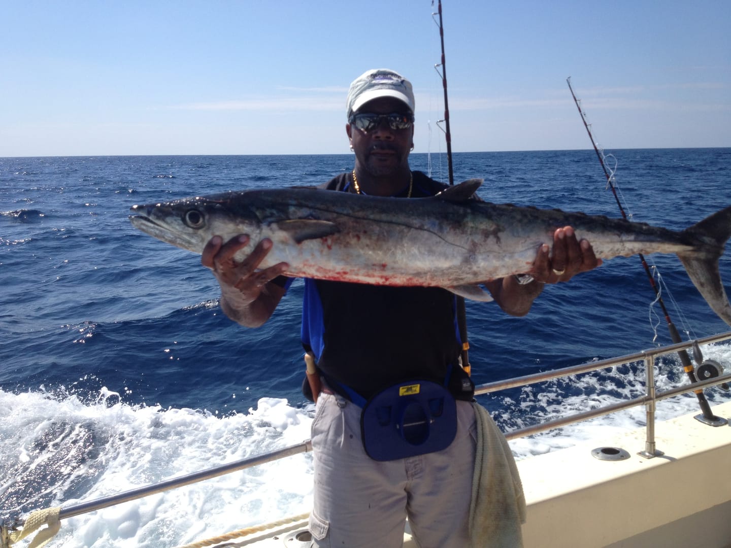 Customer photo review of GOOFISH® MONSTER DEEP-7ft(213cm) Length PE4-7 Jig 200-700g Japan FUJI Solid Nano Jigging Rod