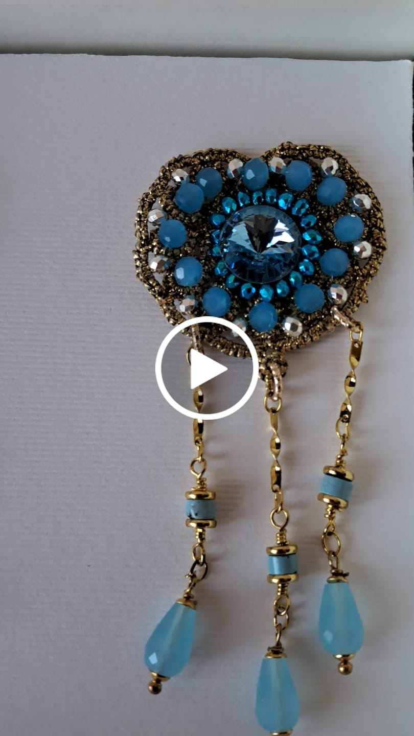 Customer video review of Orecchini Coriceddu