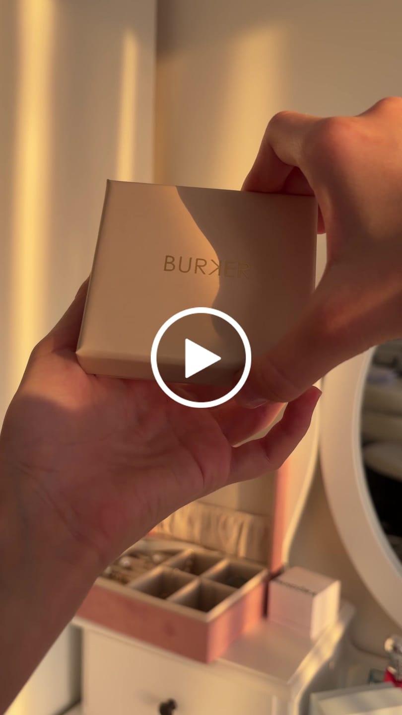 Customer video review of Flora Silver White Earrings