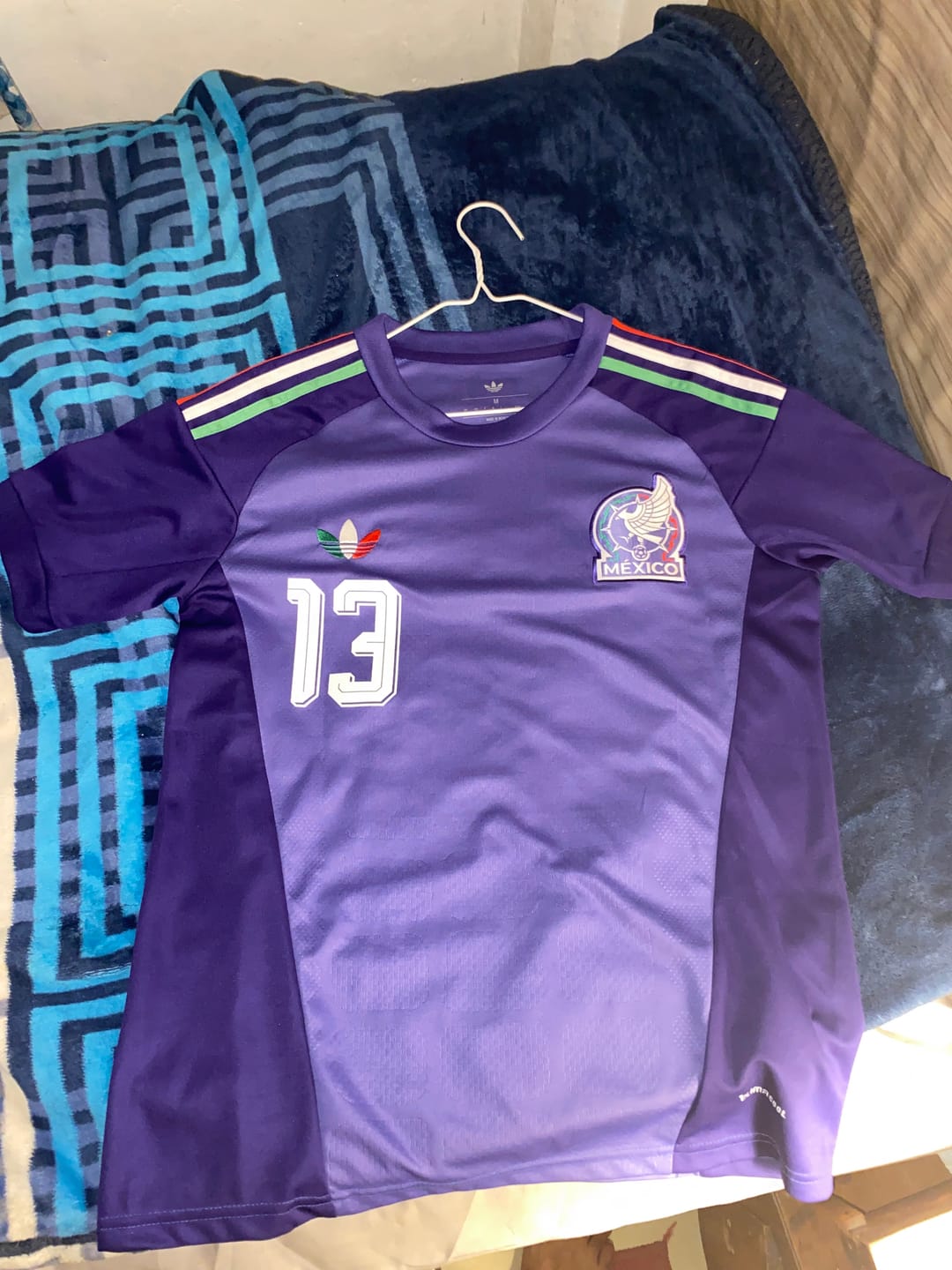 Customer photo review of México Portero Mundial 2026 Morado Versión Fan