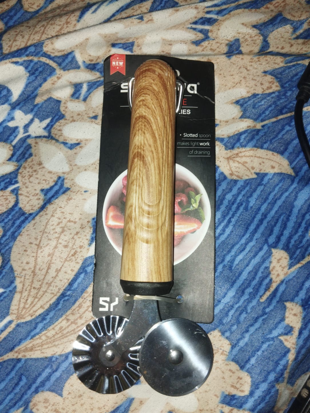 Customer photo review of Pizza Slicer by Top Choice - K0927T