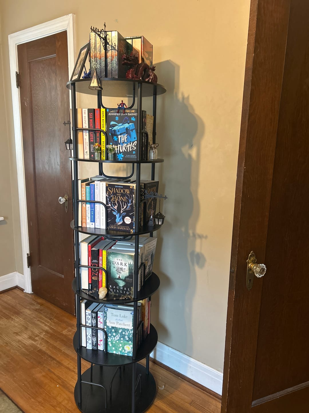 Customer photo review of Flycity 3-5 Tier Rotating Bookshelf With 360° Spinning Display