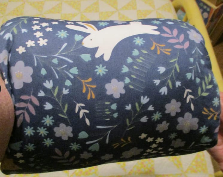 Customer photo review of Almohada de lactancia para brazo