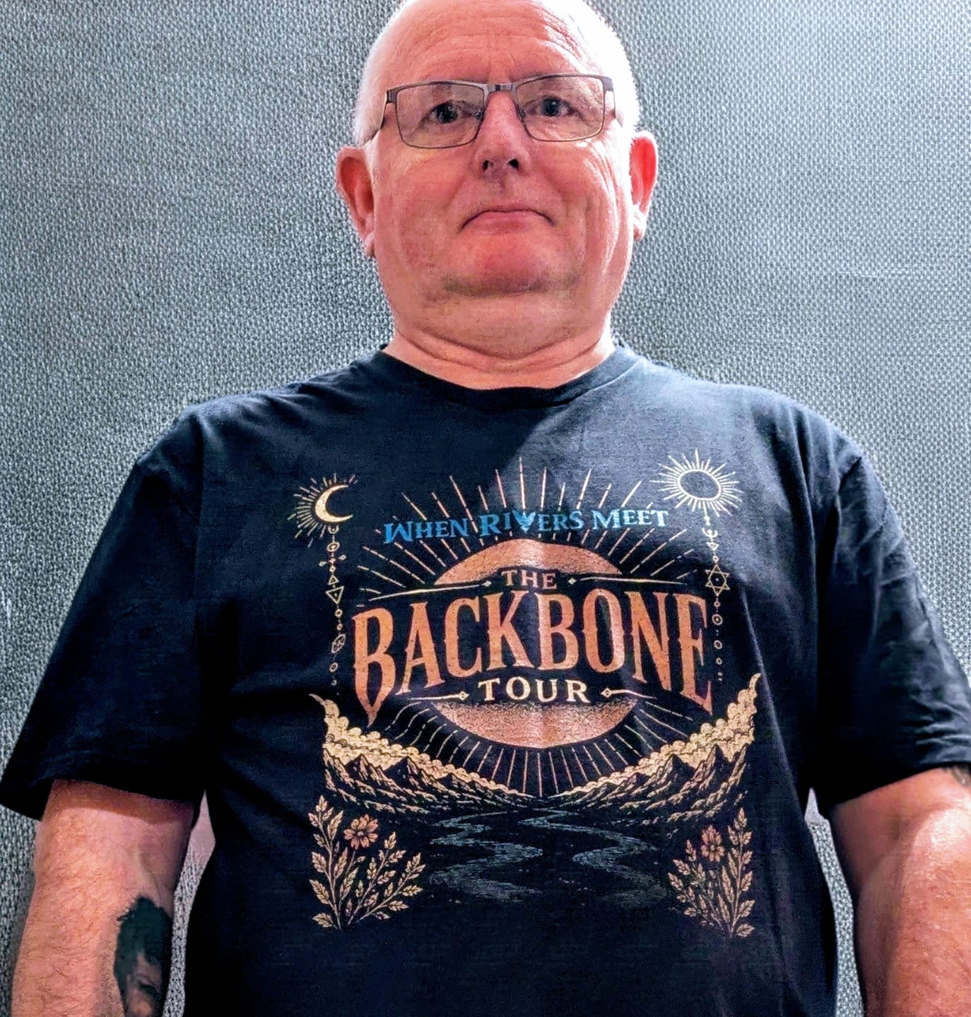 Customer photo review of DUDES BACKBONE TOUR T-SHIRT