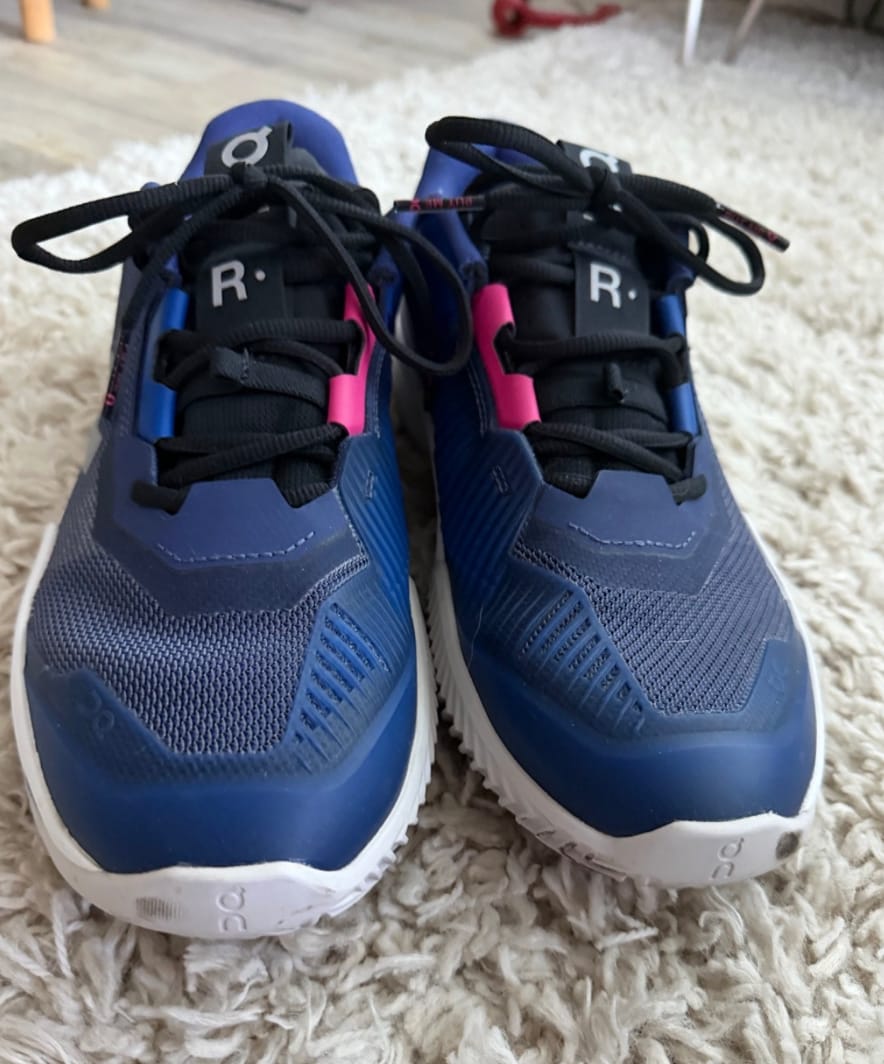 Customer photo review of Roger Pro Fire Clay Currant | Horizon - RFB