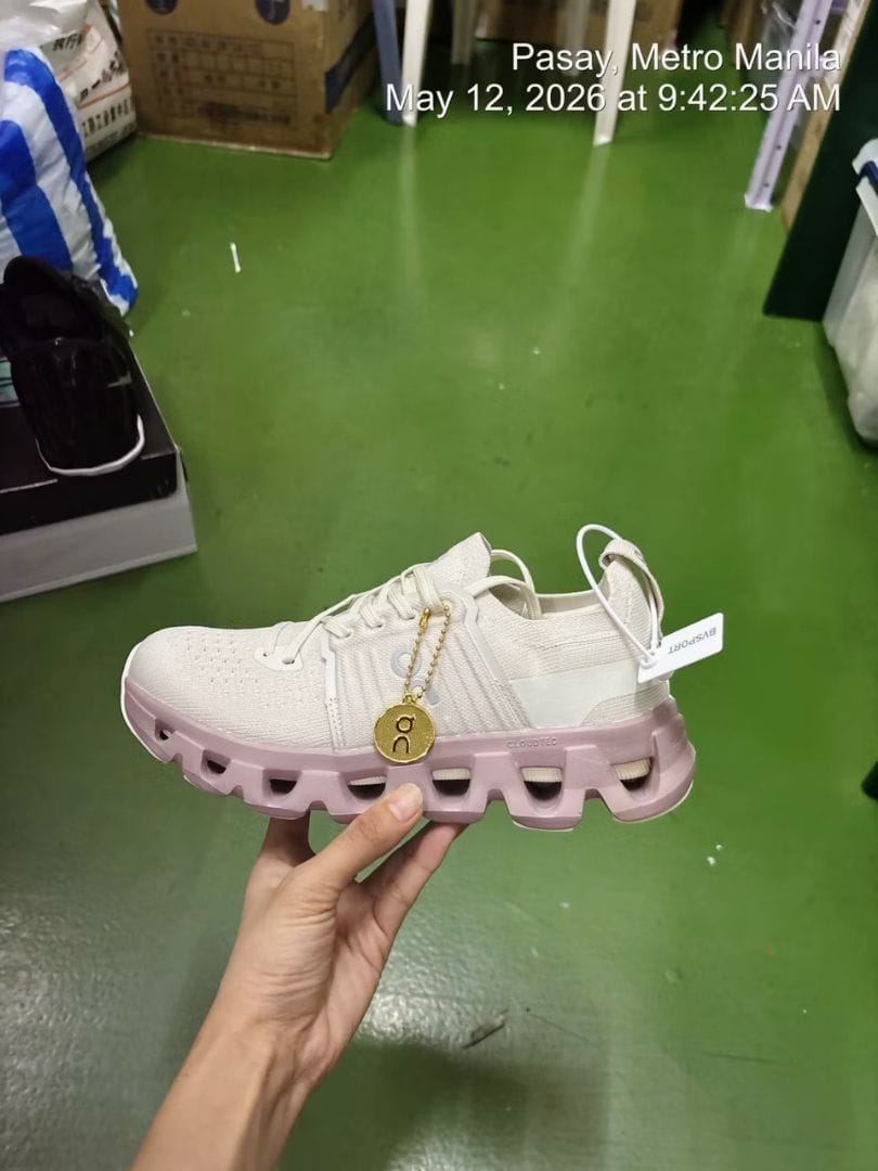 Customer photo review of Cloudswift 4 Pearl Mauve - CSM