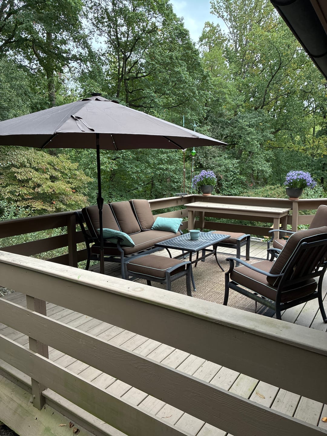 Customer photo review of ABCCANOPY Outdoor Solar Patio Umbrella with 32 LED Lights 8 Ribs