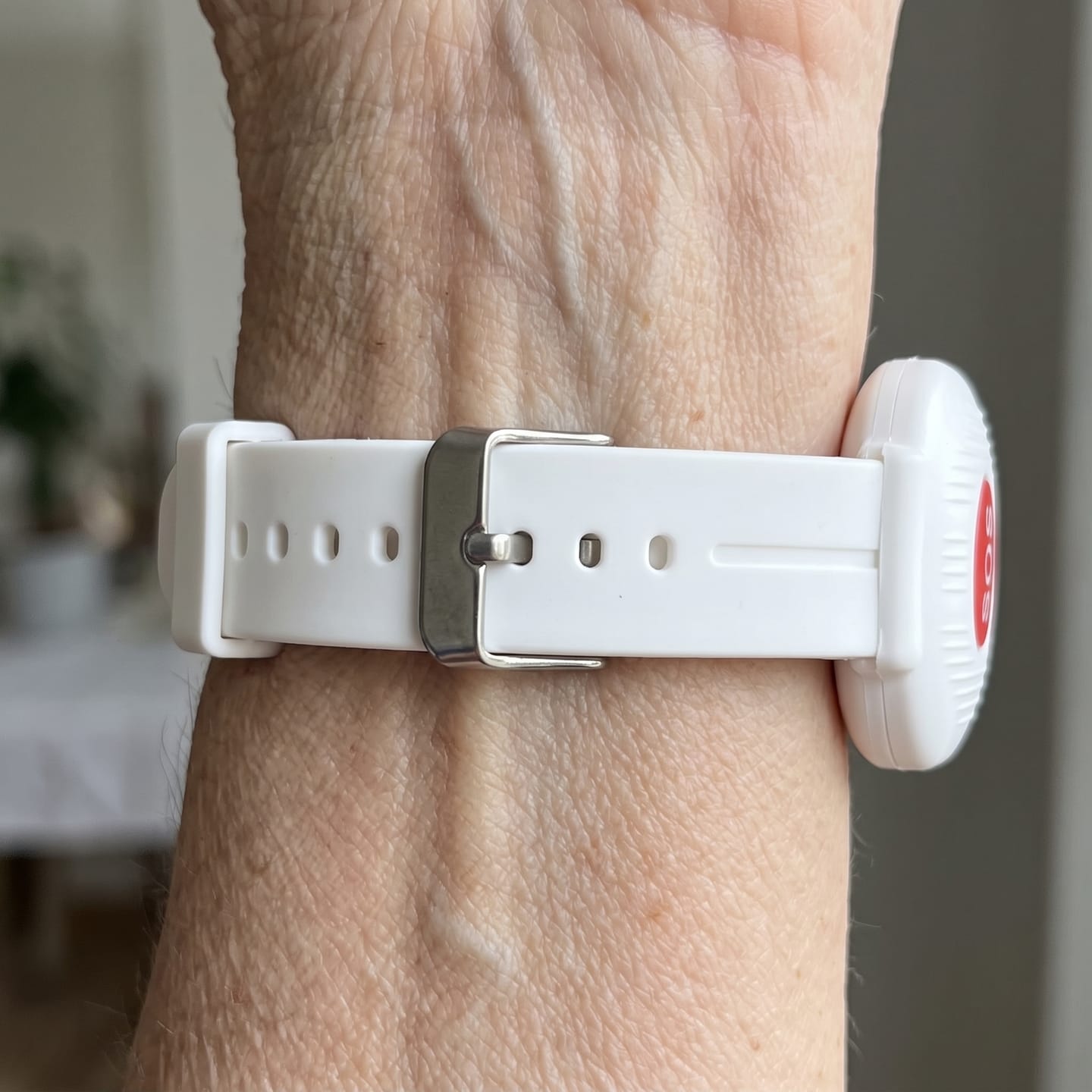 Customer photo review of Pulsera de Emergencia con Botón SOS para Mayores