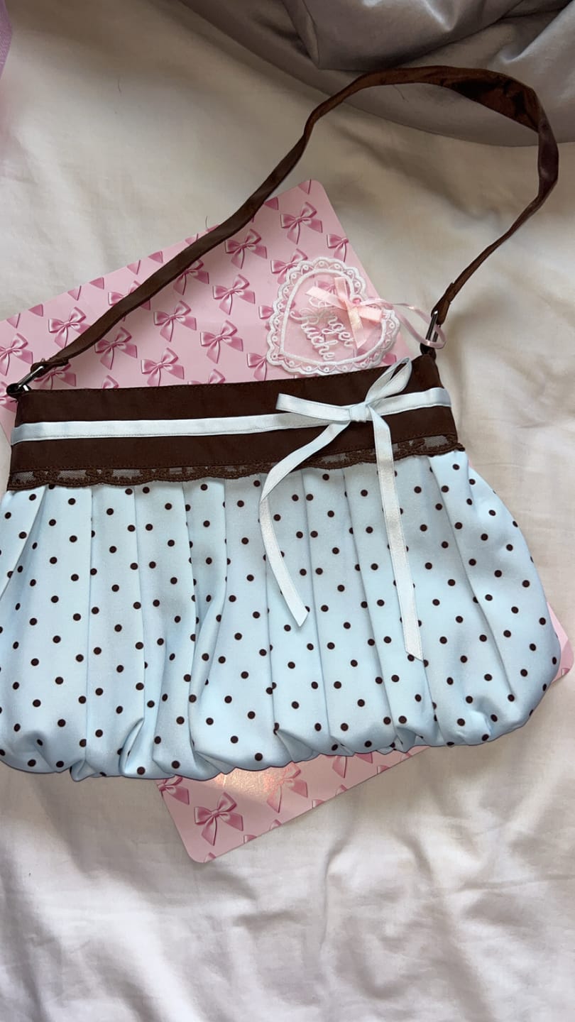 Customer photo review of Dolly Polka Dot Bag (Baby Blue)