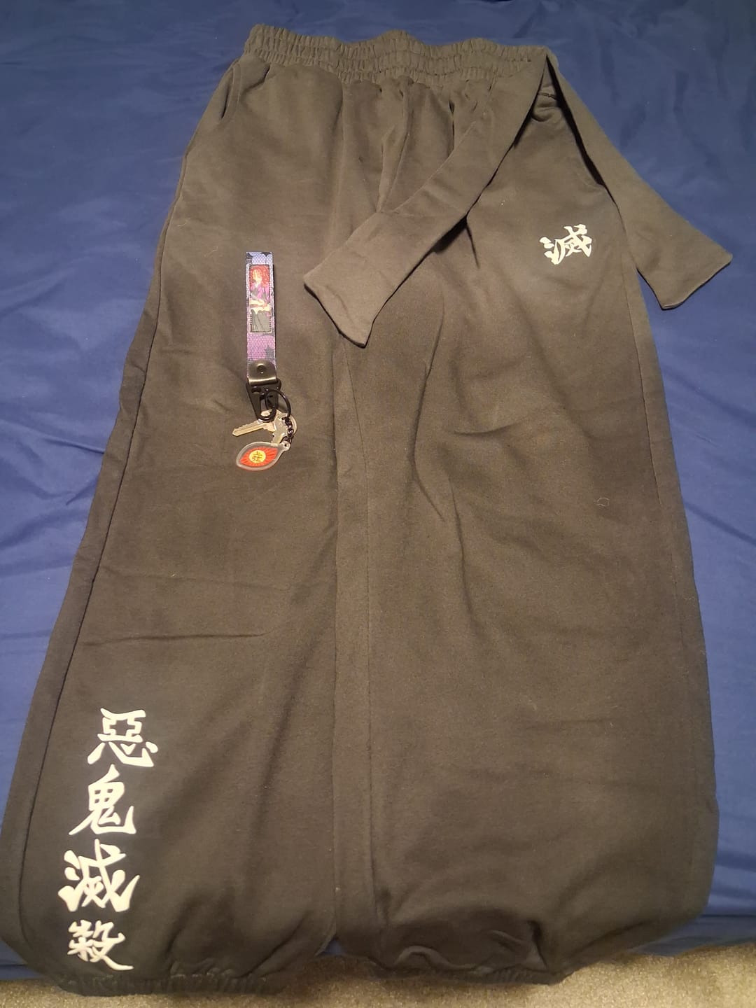 Customer photo review of Hashira Sweatpants
