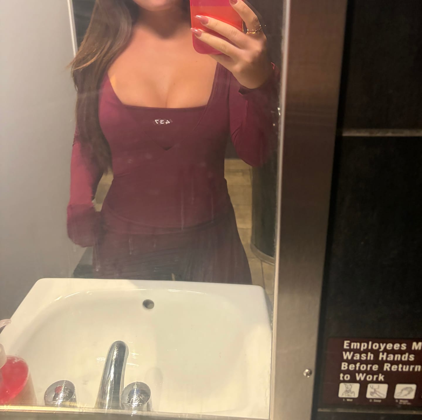 Customer photo review of The Square Bra Black Cherry