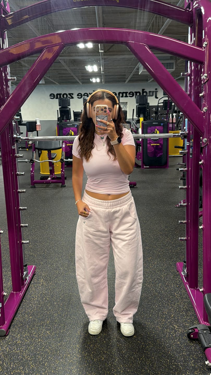 Customer photo review of W2255 - Studio Edit Barrel Jogger