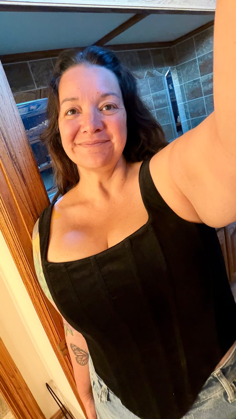 Customer photo review of PRE-ORDER - Countess Corset in Black Velvet