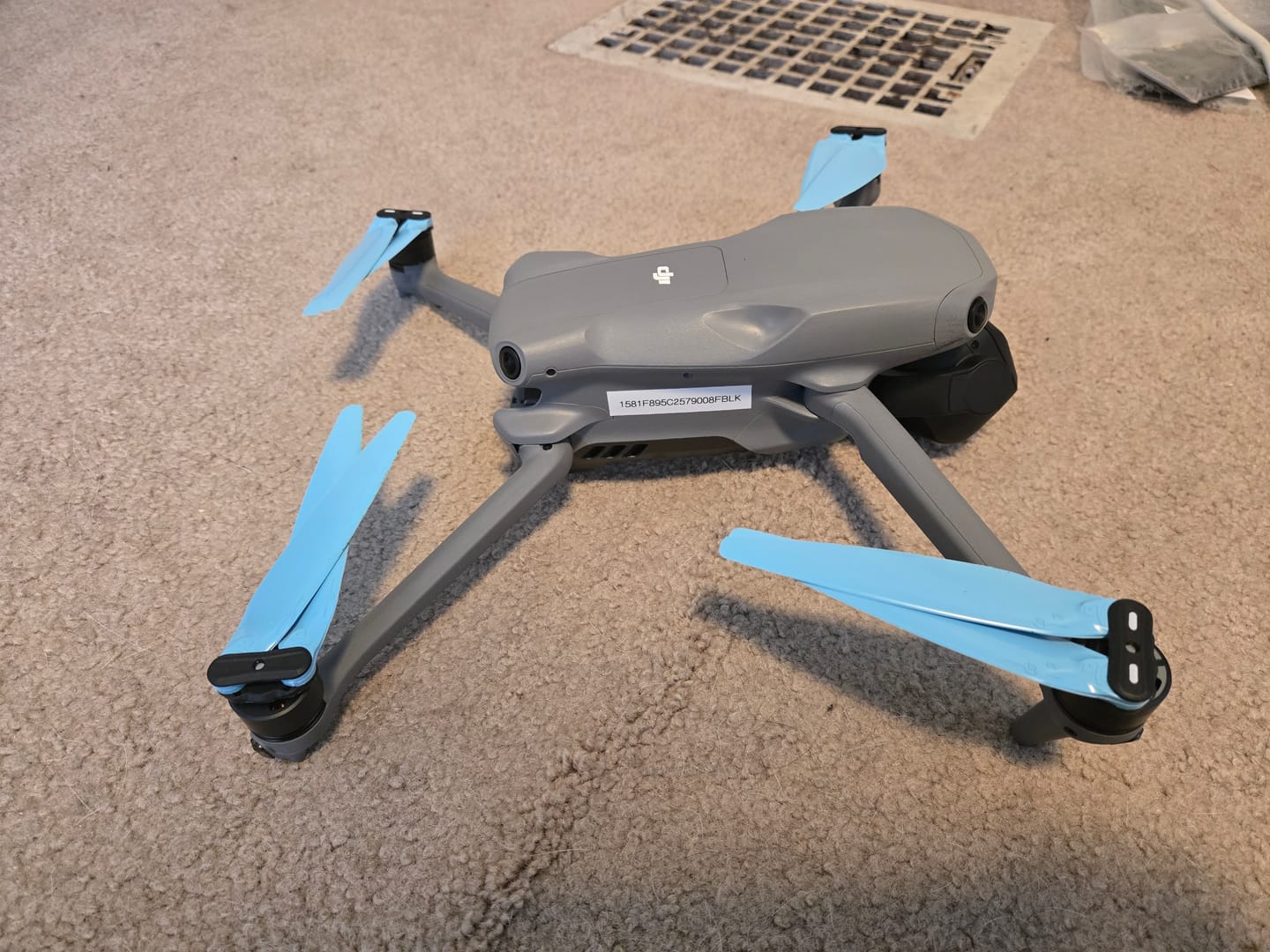 Customer photo review of DJI Air 3 STEALTH Upgrade Propellers - x4 Blue
