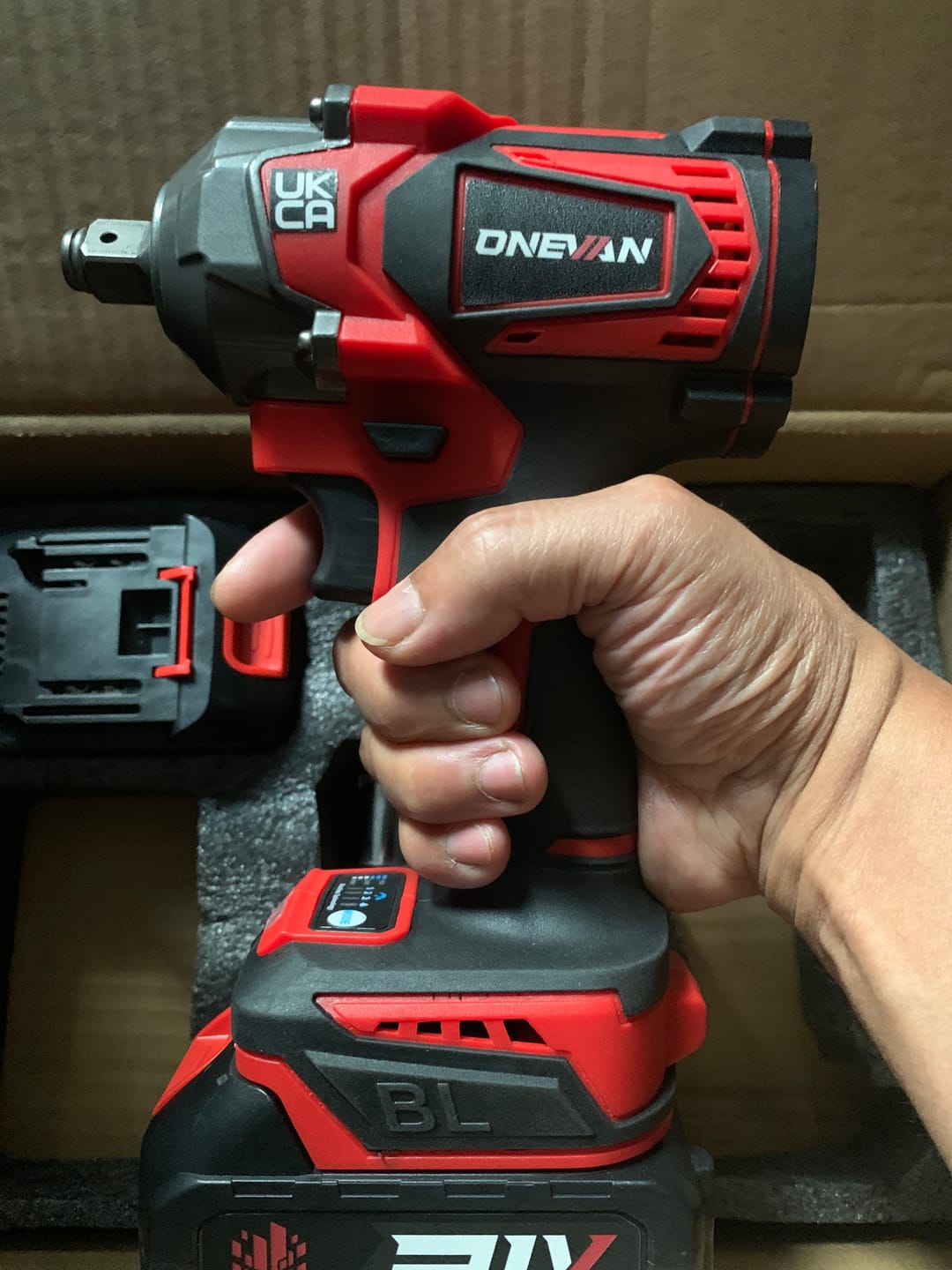 Customer photo review of ONEVAN 1/2" 520N·m Cordless Impact Wrench | For Makita 18V Battery