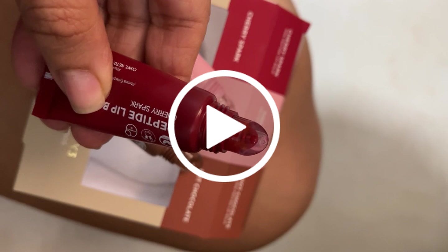 Customer video review of Kit mini peptide lip balm x3