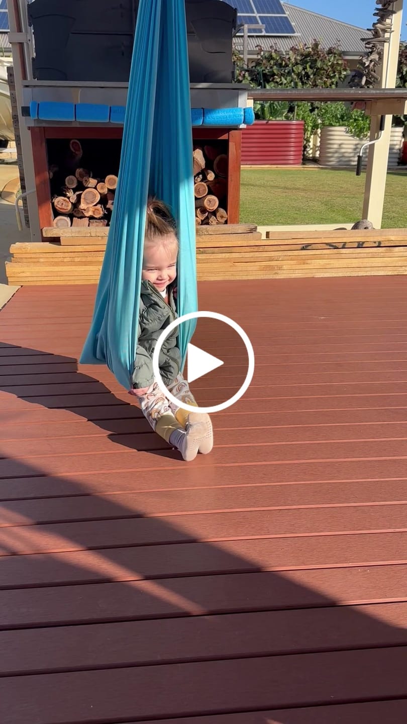 Customer video review of NeuroCalm™ Premium Sensory Swing