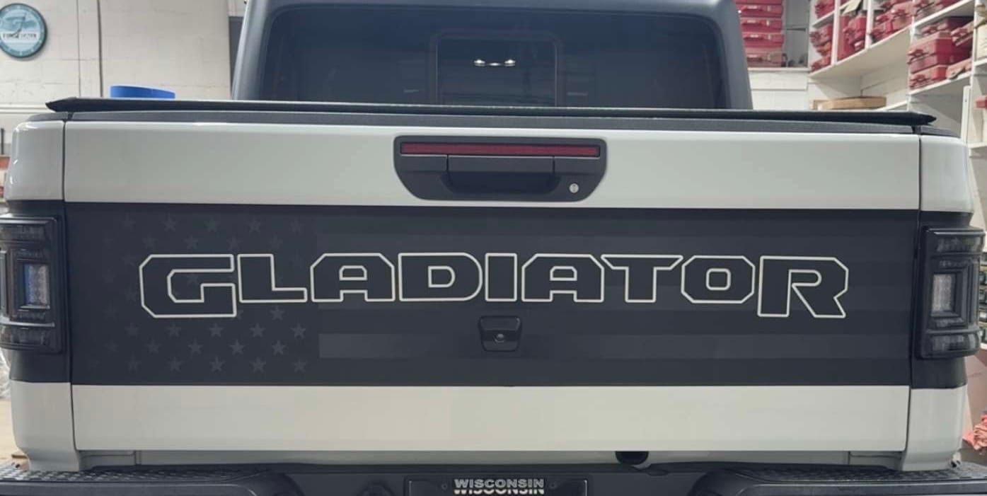 Customer photo review of Jeep "GLADIATOR" Tailgate Emblem -  Two Color Stacked