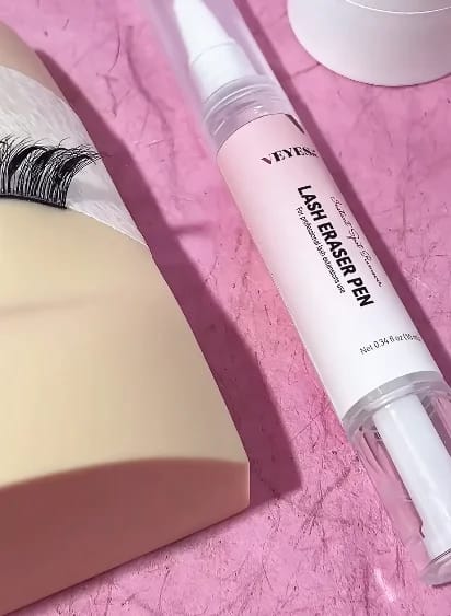 Customer photo review of Lash Eraser Pen 10ML