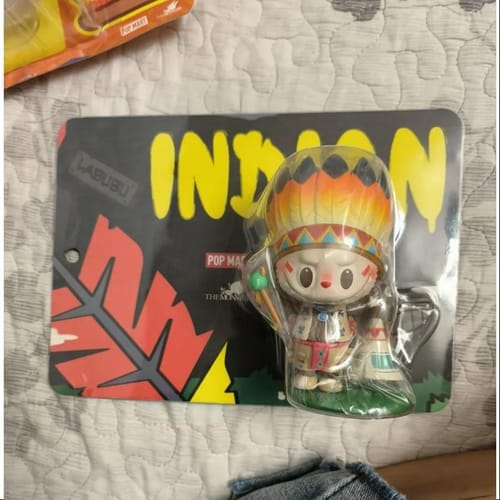 Customer photo review of Labubu Pin For Love Series Blind Box (N–Z Single Box)