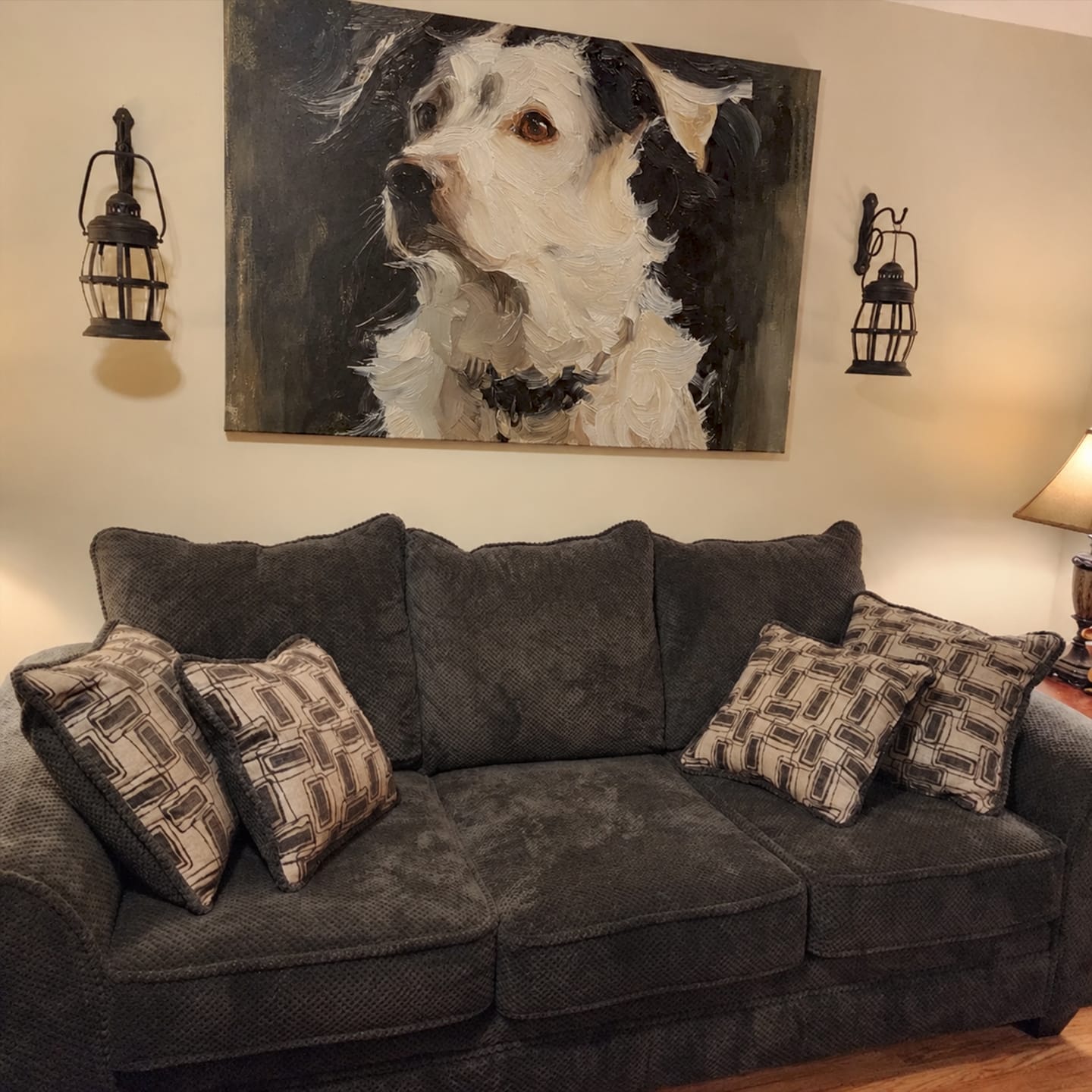 Customer photo review of Abstract Animal Dog Wall Art #AN013
