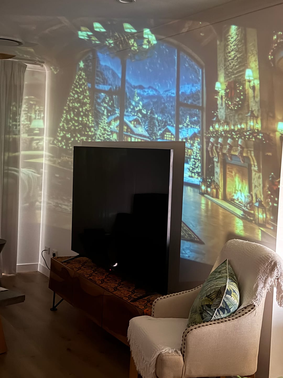 Customer photo review of MerryBeam™ Christmas Window