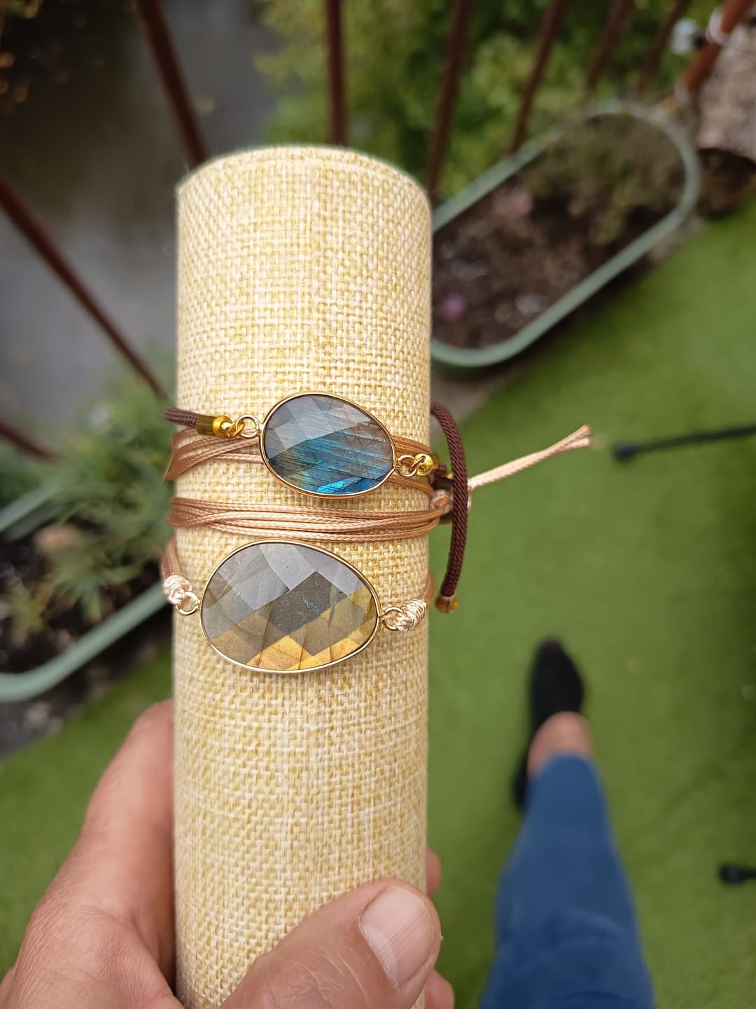 Customer photo review of Bracelet "Bouclier de Lumière" en Labradorite