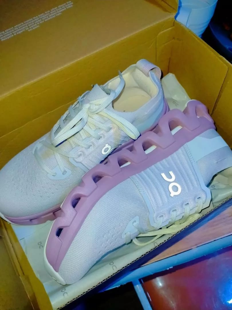 Customer photo review of Cloudswift 4 Pearl Mauve - CSM