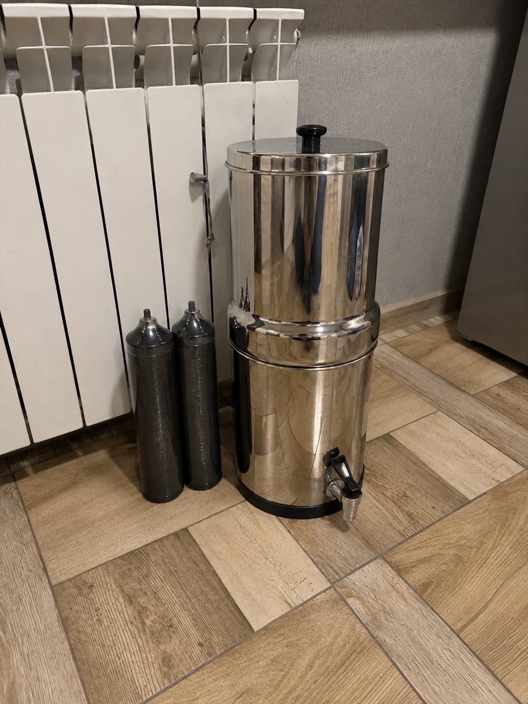 Customer photo review of Purroa Countertop Water Filter – Stainless Steel
